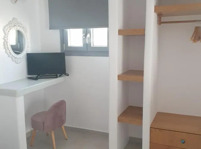 Kalypso شقة Pera Gyalos